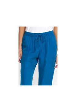 Alice Jogger