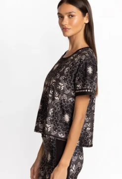 Bee Active Short Sleeve Step Hem Tee