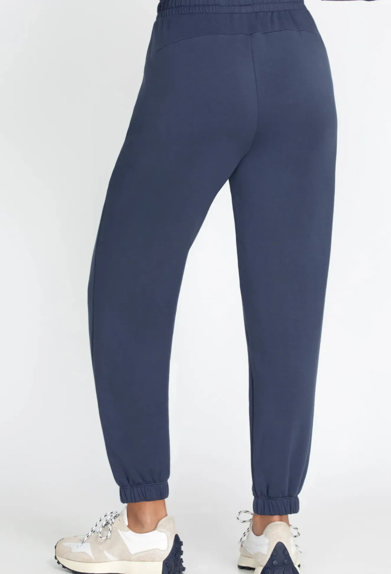 Forward Side Seam Jogger