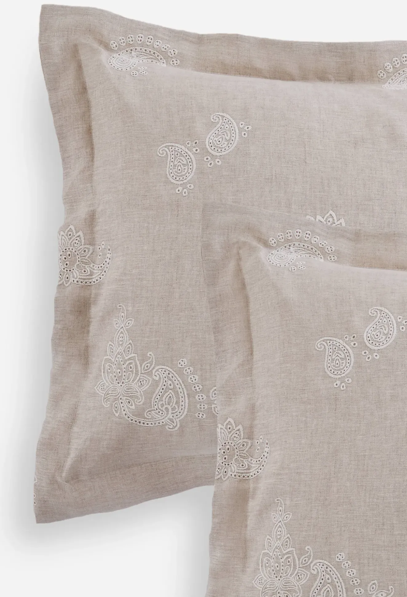 Skyler Eyelet Linen Standard Shams