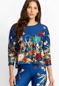 Step Hem Tee W/ Flyaway Back