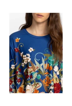 Step Hem Tee W/ Flyaway Back