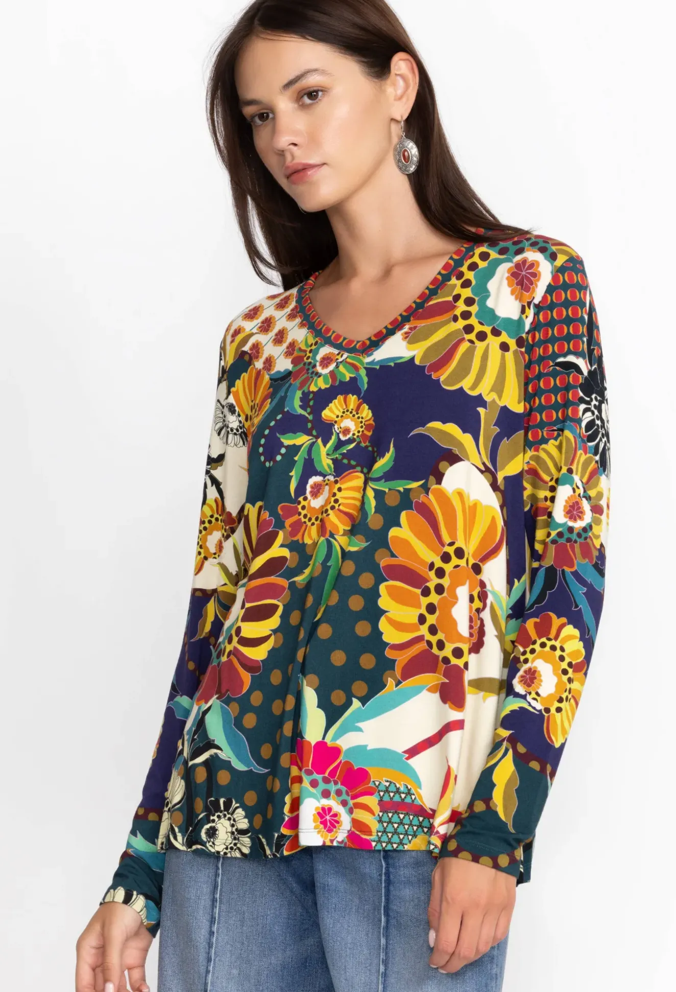 The Janie Favorite Long Sleeve V-Neck Swing Tee