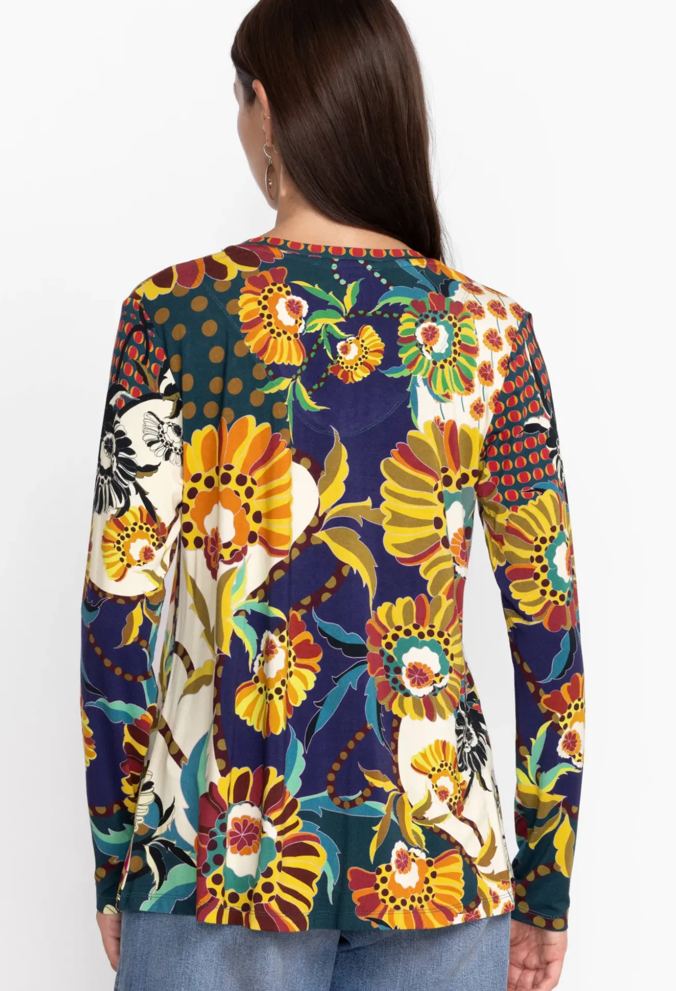 The Janie Favorite Long Sleeve V-Neck Swing Tee
