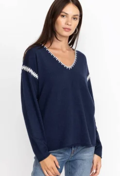 The Whipstitch V Neck Pullover - Color Block