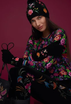 Vista Embroidered Gloves
