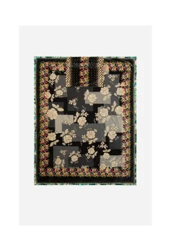 Willa Travel Blanket